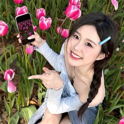 第一次的亲密接触封面